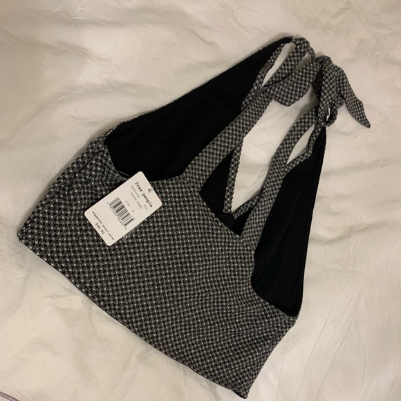 NWT FREE PEOPLE Picnic Halter Top - Picture 4 of 4